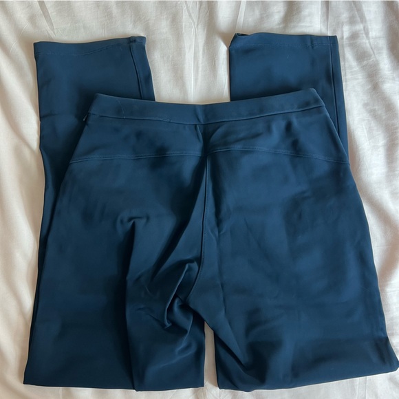 Lululemon on the move pant - Picture 3 of 3